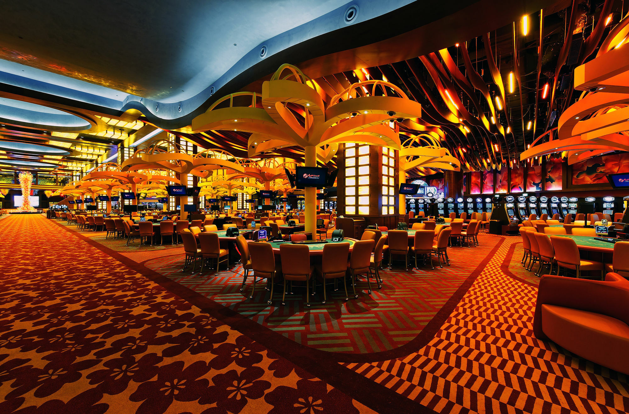 Resorts World Sentosa - Crockfords Tower Singapore Bagian luar foto