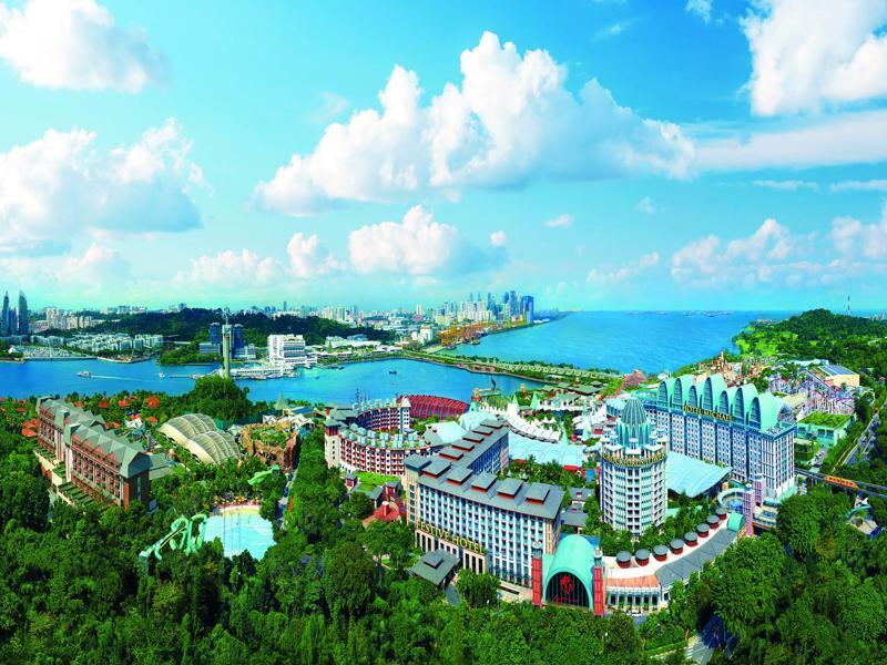 Resorts World Sentosa - Crockfords Tower Singapore Bagian luar foto
