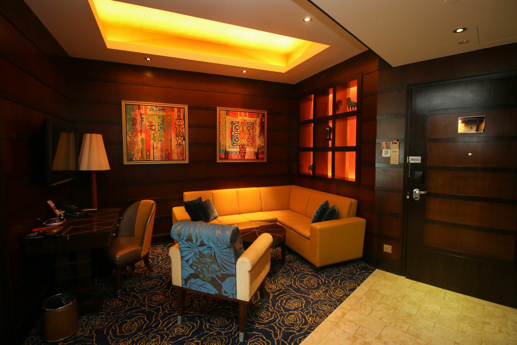Resorts World Sentosa - Crockfords Tower Singapore Bagian luar foto